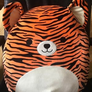 16” Squishmallow Tino the tiger